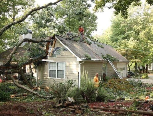Emergency Storm Damage Restoration Tips for Tumwater WA Homes